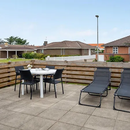 Otte - 500m From The Sea By Interhome